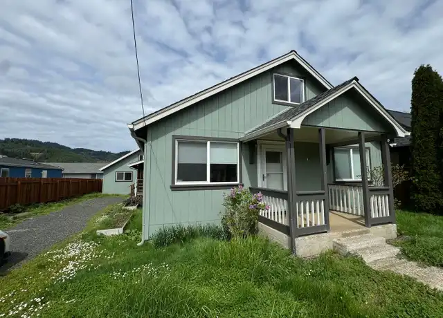 Property at 212 Moreland Ave, Drain, OR, 97435, 4 beds, 2 baths, [object Object]