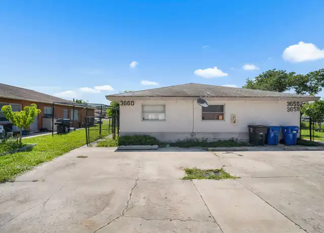 Property at 3660 Seminole Ave Unit 28, Fort Myers, FL, 33916, 2 beds, 1 bath, [object Object]