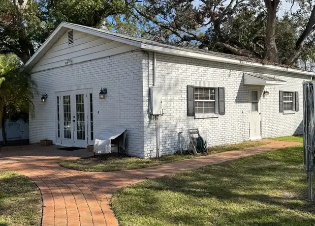 Property at 2707 Sanders Dr, Tampa, FL, 33611, 2 beds, 1 bath, [object Object]