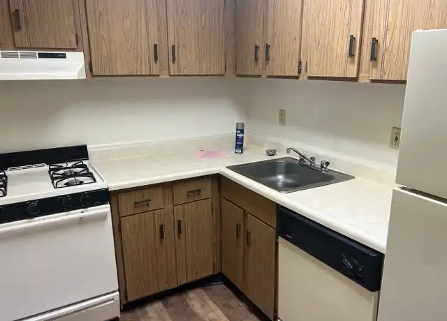 Property at 250 Mickley Rd Unit 0250A, Whitehall Township, PA, 18052, 1 bed, 1 bath, [object Object]
