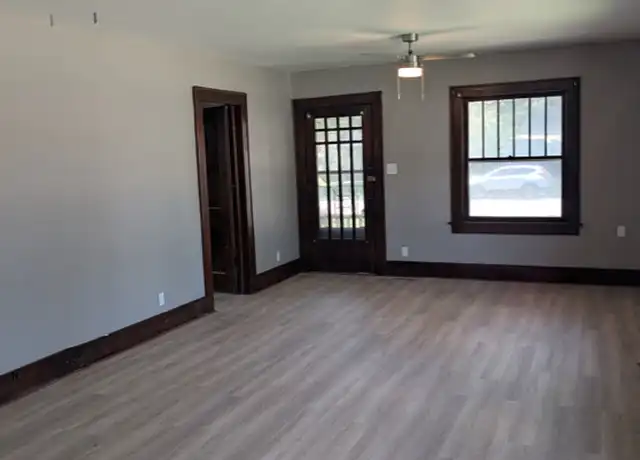Property at 703 S Jefferson Ave, Wellington, KS, 67152, 2 beds, 1 bath, [object Object]