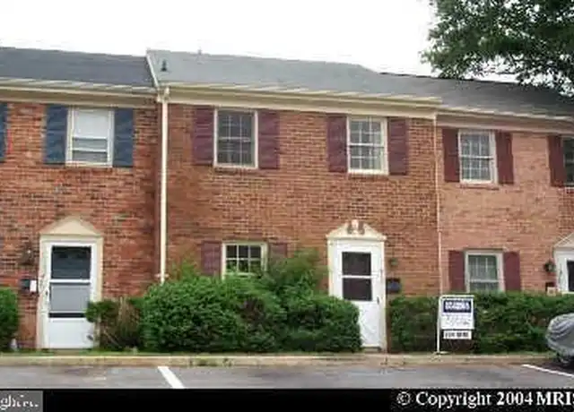 Property at 413 Olde Greenwich Cir, Fredericksburg, VA, 22408, 3 beds, 1.5 baths, [object Object]