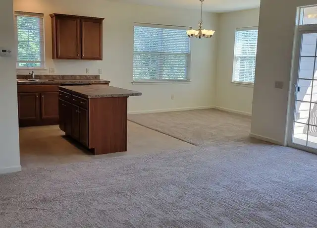 Property at 231 Kilgannon Ln Unit SU40330, Lancaster, PA, 17603, 2 beds, 2 baths, [object Object]