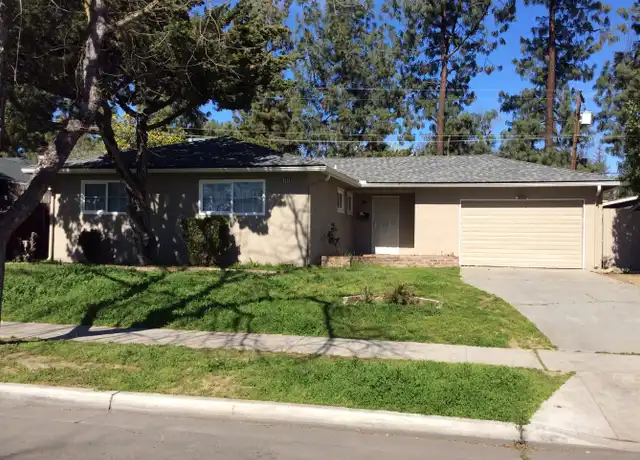 Property at 2428 W Garland Ave, Fresno, CA, 93705, 3 beds, 1.5 baths, [object Object]