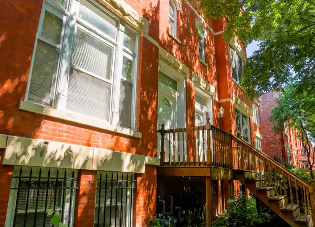 Property at 715 S Claremont Ave Unit 2, Chicago, IL, 60612, 2 beds, 1.5 baths, [object Object]