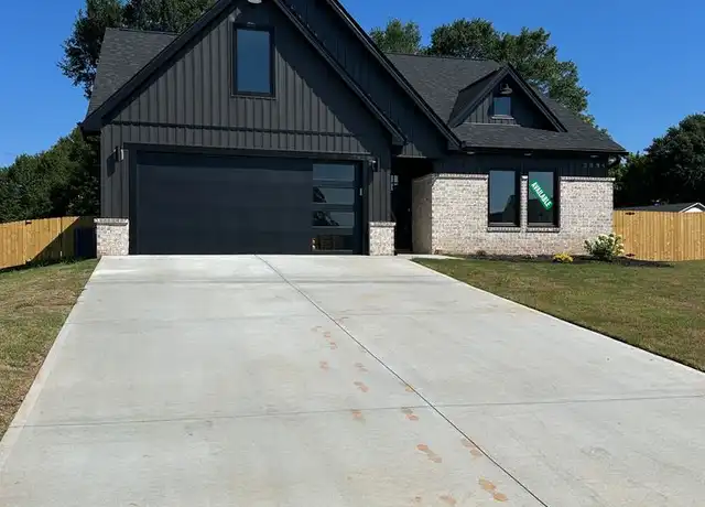 Property at 2034 Meadow Glen Ct, Chesnee, SC, 29323, 3 beds, 2 baths, [object Object]