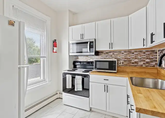 Property at 1002 W High St Unit 1UNIT 2, Stowe, PA, 19464, 2 beds, 1 bath, [object Object]