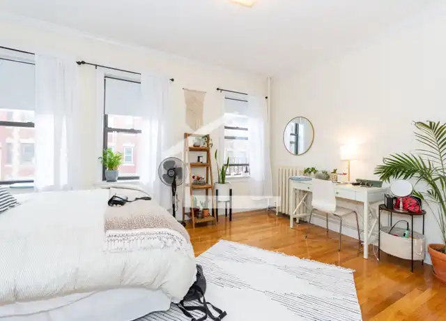 Property at 37 Glenville Ave, Boston, MA, 02134, 4 beds, 2 baths, [object Object]