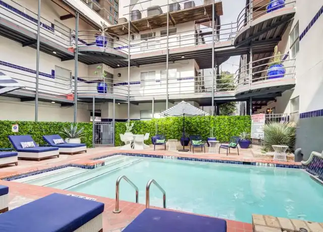Property at 209 E 4th St, Austin, TX, 78701, 0 beds, 1 bath, [object Object]