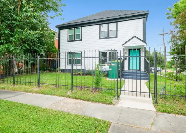Property at 2802 Arbor St Unit A, Houston, TX, 77004, 2 beds, 1 bath, [object Object]