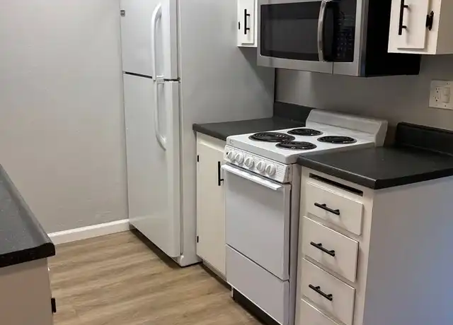 Property at 433 Sonoma Ave Unit 8, Santa Rosa, CA, 95401, 1 bed, 1 bath, [object Object]