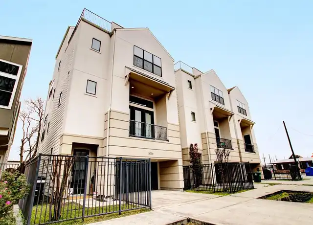 Property at 5006 Lillian St, Houston, TX, 77007, 3 beds, 3.5 baths, [object Object]