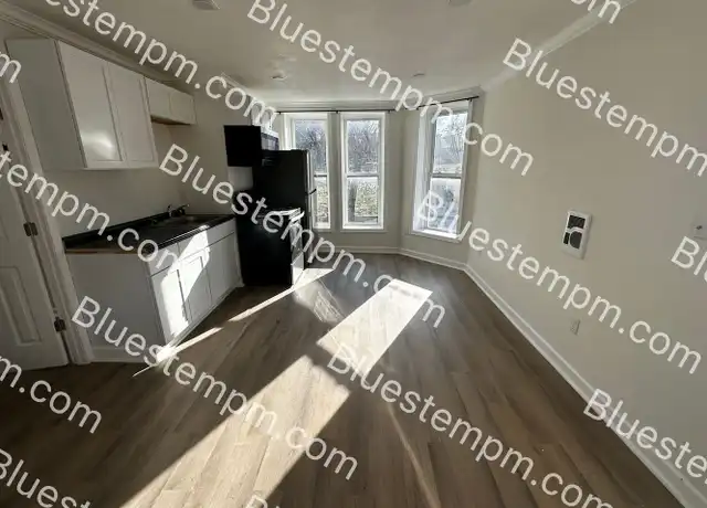 Property at 1115 Felix St Apt : 2, St Joseph, MO, 64501, 0 beds, 1 bath, [object Object]