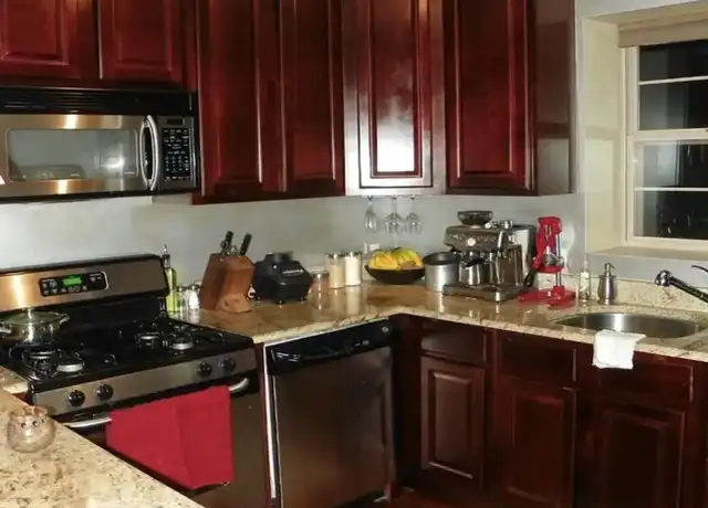 Property at 3514 N Hamlin Ave #2, Chicago, IL, 60618, 1 bed, 1 bath, [object Object]