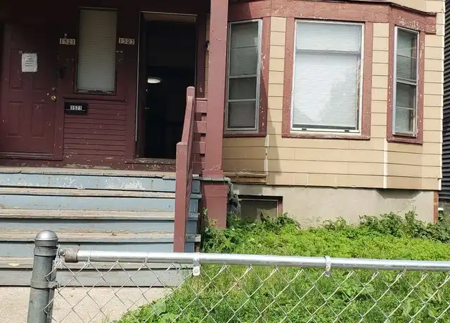 Property at 1521 N 38th St Unit 1523L, Milwaukee, WI, 53208, 3 beds, 1 bath, [object Object]