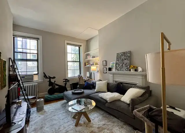 Property at 125 Marlborough St Unit 4, Boston, MA, 02116, 1 bed, 1 bath, [object Object]