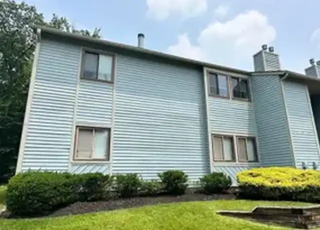 Property at 1912 Woodhollow Dr, Marlton, NJ, 08053, 2 beds, 2 baths, [object Object]
