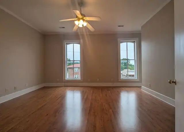 Property at 1 E Morrison St, Fayette, MO, 65248, 3 beds, 2 baths, [object Object]