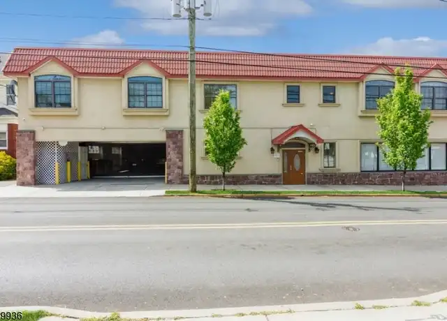 Property at 237 Centre St Unit 3, Nutley, NJ, 07110, 1 bed, 1 bath, [object Object]