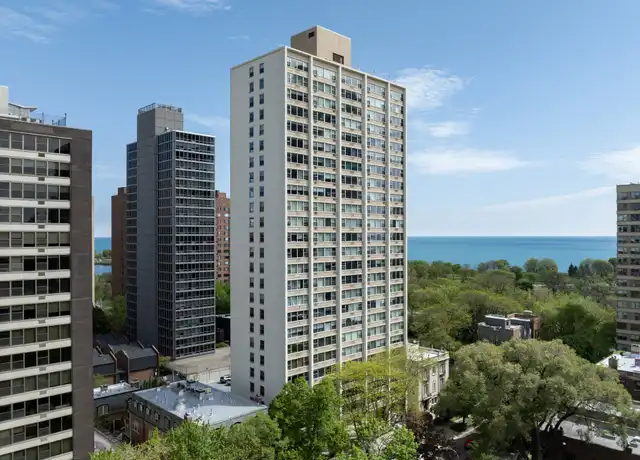 Property at 336 W Wellington Ave #2001, Chicago, IL, 60657, 2 beds, 2 baths, [object Object]