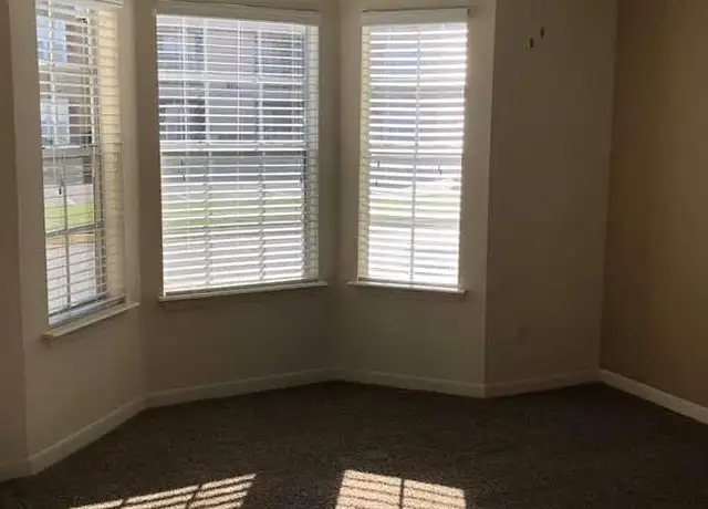 Photo of 1000 E Vermont Ave, McAllen, TX 78503
