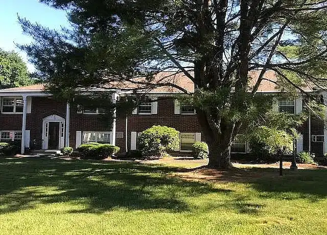 Property at Northborough Village Apartments - 82 Church St, Northborough, MA, 01532, 1 bed, 1 bath, [object Object]