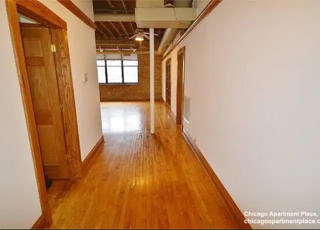 Property at 3656 N Lincoln Ave Unit B, Chicago, IL, 60613, 3 beds, 2 baths, [object Object]