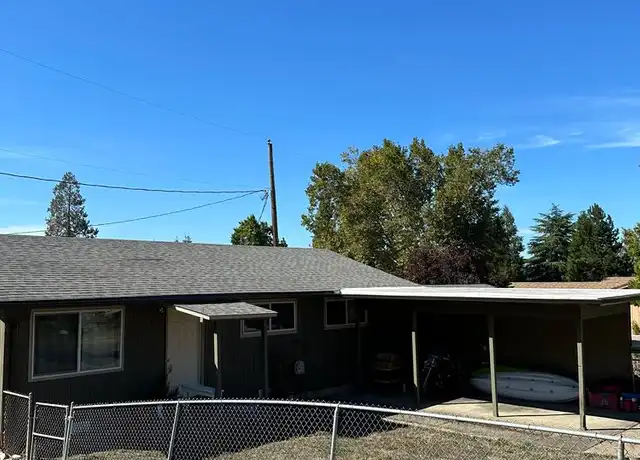Property at 1068 W Pilger St, Roseburg, OR, 97471, 3 beds, 1 bath, [object Object]
