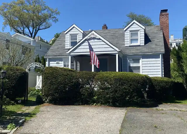Property at 24 Sherwood Dr, Westport, CT, 06880, 2 beds, 2 baths, [object Object]