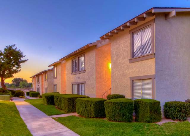 Photo of 16100 Pebble Beach Dr, Victorville, CA 92395