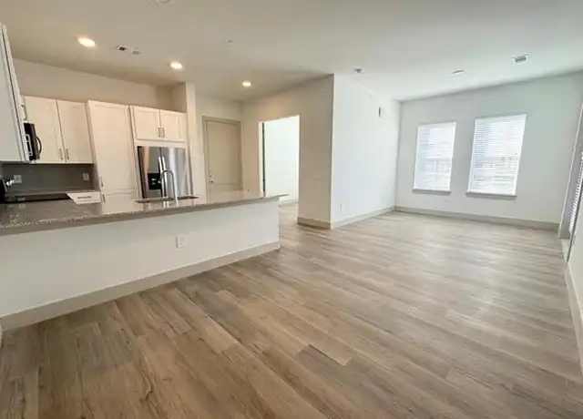 Property at 4708 Spring Creek Pkwy Unit 4107, Plano, TX, 75024, 1 bed, 1.5 baths, [object Object]