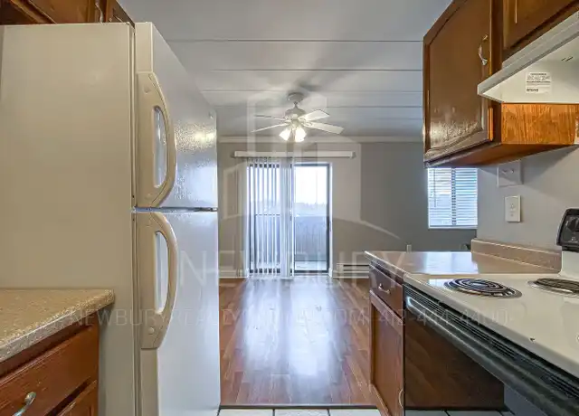 Property at 1810 Chessland St Unit 1810-28, Pittsburgh, PA, 15205, 2 beds, 1 bath, [object Object]