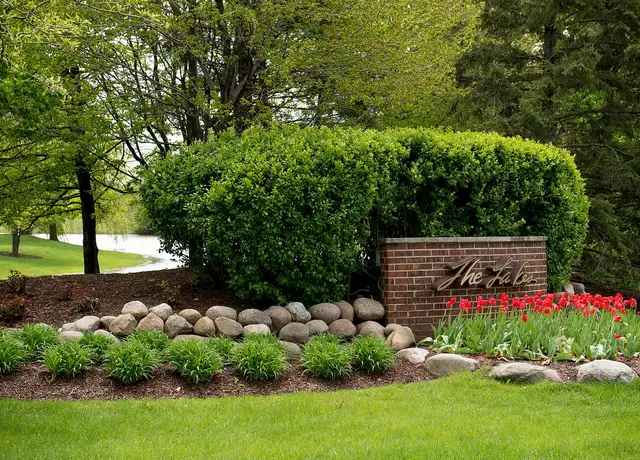 Photo of 801 Belinder Ln, Schaumburg, IL 60173