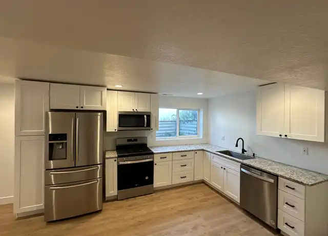 Property at 2906 S 1550 W, Syracuse, UT, 84075, 3 beds, 2 baths, [object Object]