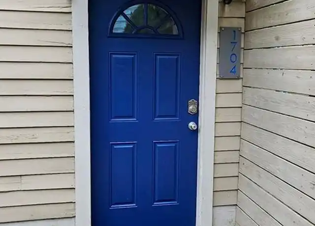 Property at 1704 Dante St, New Orleans, LA, 70118, 2 beds, 1 bath, [object Object]