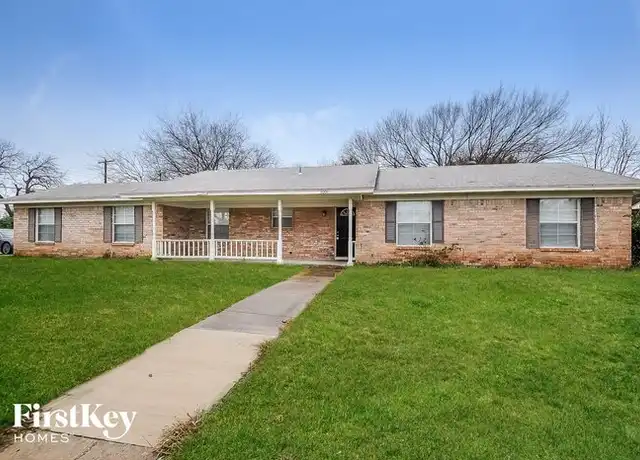 Property at 3001 Rufe Snow Dr, Richland Hills, TX, 76118, 3 beds, 2 baths, [object Object]