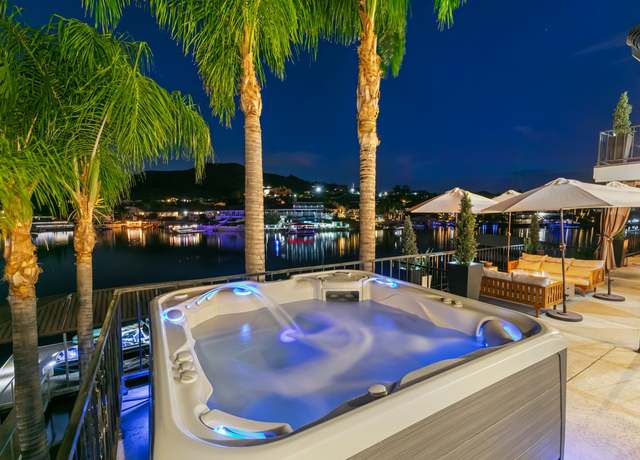 Photo of 30310 White Wake Dr, Canyon Lake, CA 92587