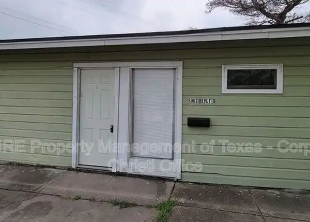 Property at 5002 Bevly Dr Unit B, Corpus Christi, TX, 78411, 2 beds, 1 bath, [object Object]