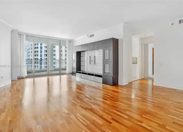 Property at 808 Brickell Key Dr #3005, Miami, FL, 33131, 2 beds, 2.5 baths, [object Object]