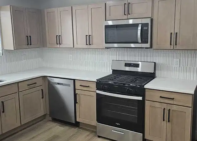 Property at Grant Gardens - 2062 Grant Ave, Philadelphia, PA, 19115, 1 bed, 1 bath, [object Object]