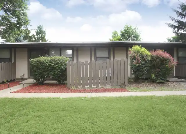 Property at Valleyfield Apartments - 19955 Rockside Rd, Bedford, OH, 44146, 0-1 beds, 1 bath, [object Object]
