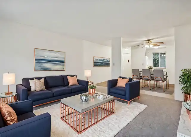Property at Parkway Garden Apartments - 14124 NE Sandy Blvd, Portland, OR, 97230, 1 bed, 1 bath, [object Object]