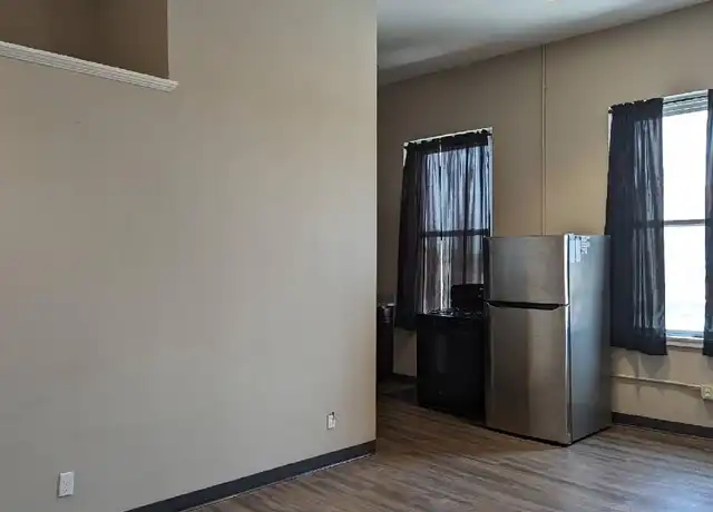 Property at 509 1/2 Central Ave, Fort Dodge, IA, 50501, 1 bed, 1 bath, [object Object]