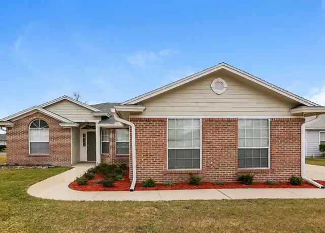 Property at 634 Buckingham Ct, Orange Park, FL, 32073, 3 beds, 2 baths, [object Object]