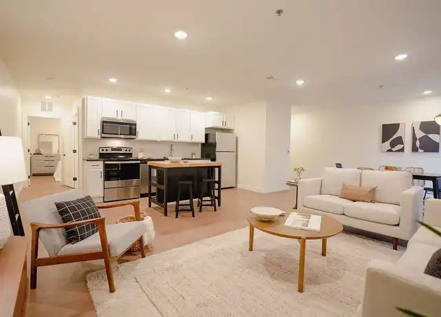Property at 476 Taylor Apartments - 476 Taylor Ave, Columbus, OH, 43203, 0 beds, 1 bath, [object Object]