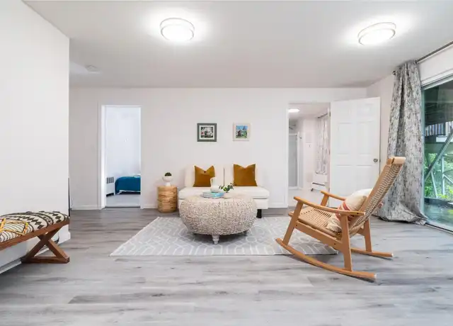 Property at 1095 Route 9W S, Nyack, NY, 10960, 2 beds, 1 bath, [object Object]