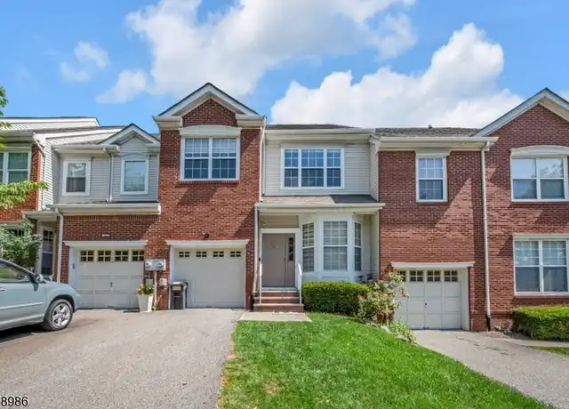 Property at 207 Crown Point Rd, Parsippany, NJ, 07054, 3 beds, 2.5 baths, [object Object]