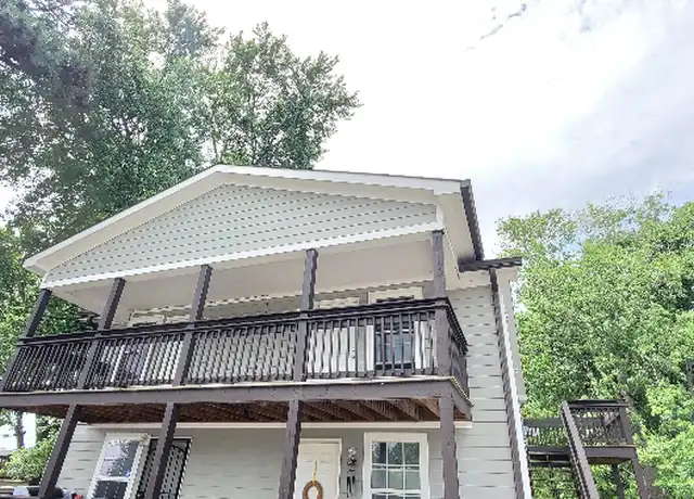 Property at 103-4 W 17th St, Columbia, TN, 38401, 1 bed, 1 bath, [object Object]