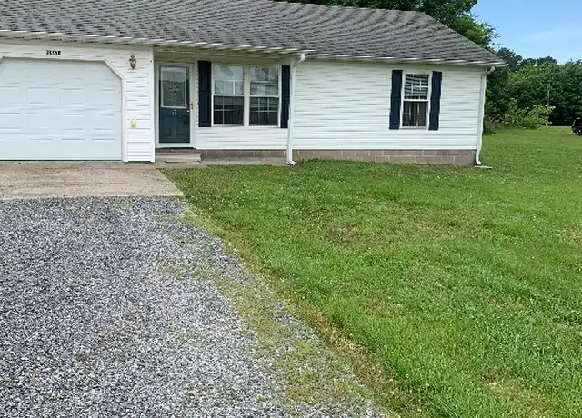 Property at 2015 George Clark Rd, Benton, KY, 42025, 2 beds, 2 baths, [object Object]