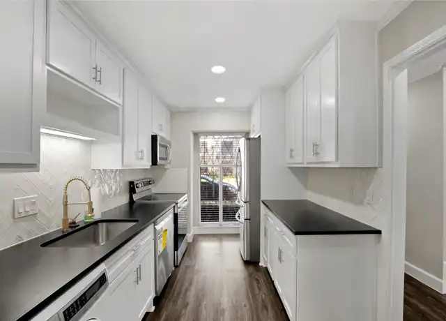 Property at 2218 Winrock Blvd, Houston, TX, 77057, 2 beds, 1.5 baths, [object Object]